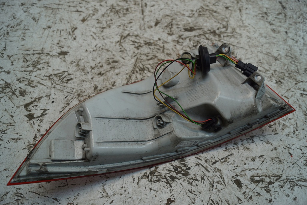 фото №9, Skoda superb ii lift sedan лампа правая задняя