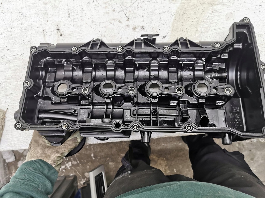 фото №10, Кришка клапанів bmw seria 3 e90 e91 7810584 2.0d