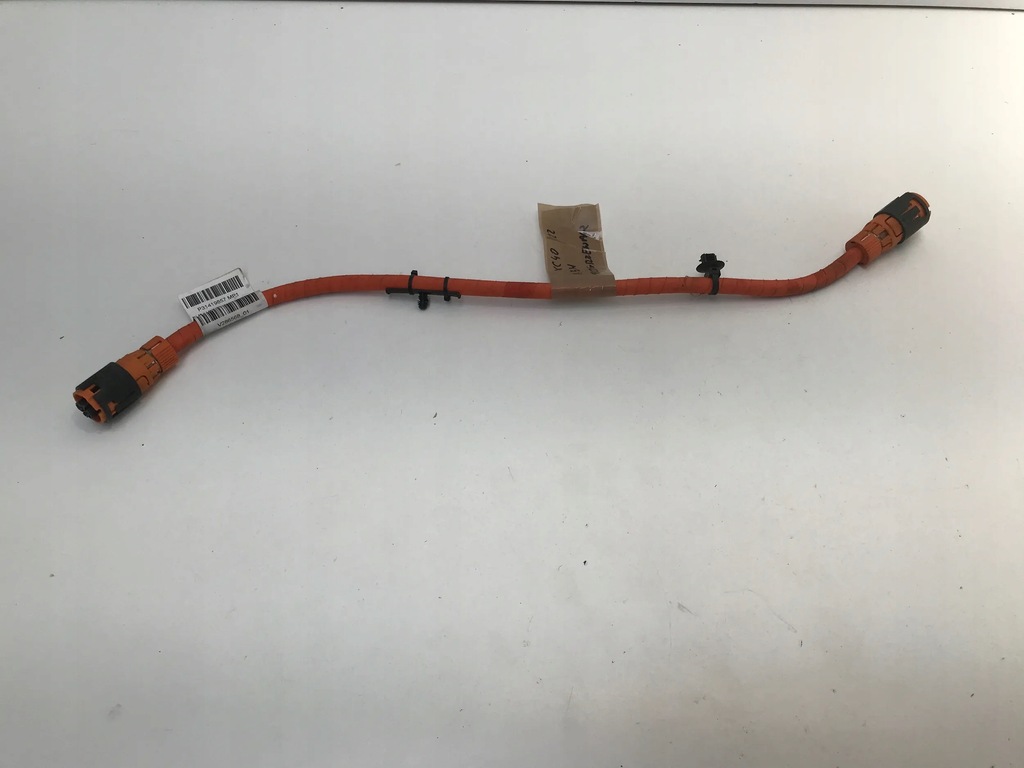 фото №1, Volvo xc40 1.5 гибрид шланг wysokiego напряжения