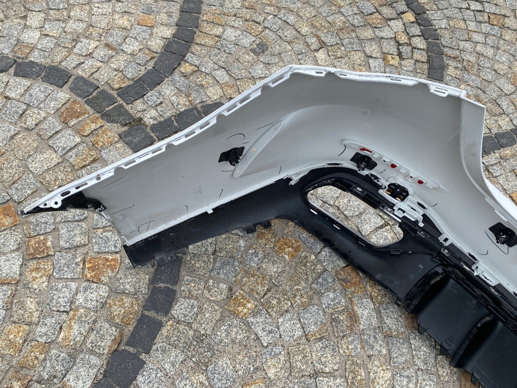 фото №11, Mercedes 206 c klasa amg 4.3 sedan спойлер 2068851505 бампер 2068850703