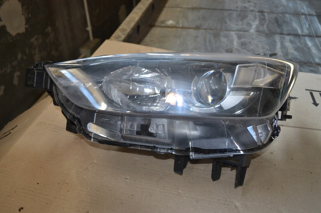 фото №1, Лампа левый перед левая передняя mazda cx-3 europa