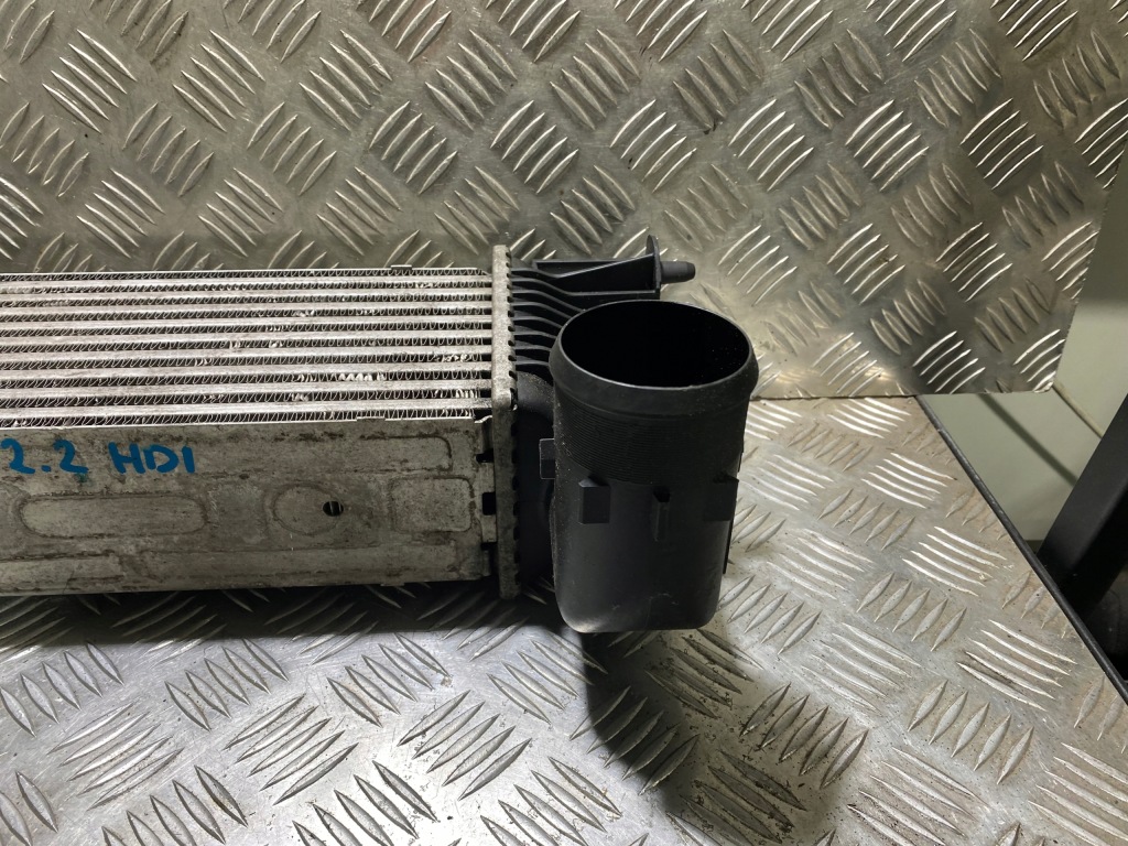 Peugeot 607 2.2hdi интеркулер радиатор воздуха 9637809480 датчик Недорого