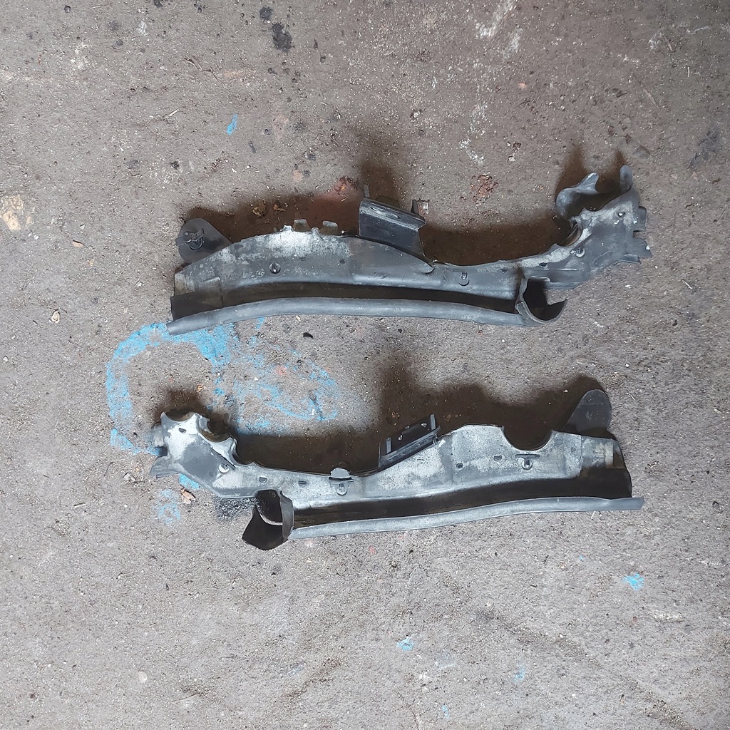 фото №1, Прокладка резиновый элемент капот mercedes s w221 lift