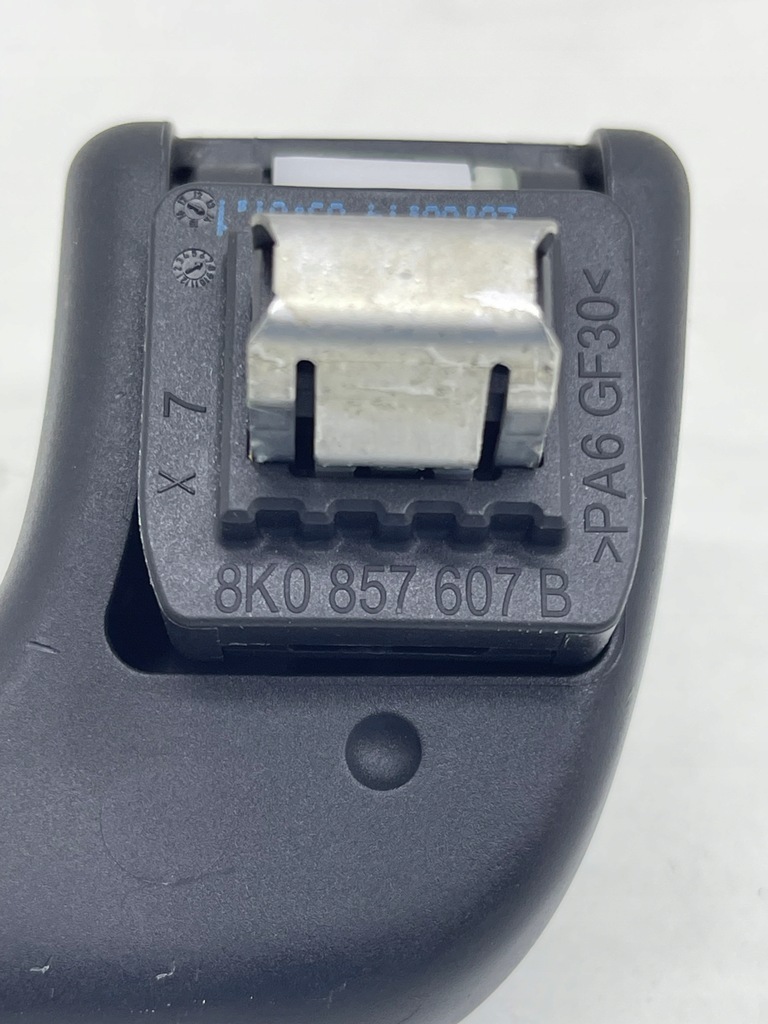 фото №9, Audi a4 b8 a6 c7 ручка кронштейн потолочный правый задняя czarna s-line