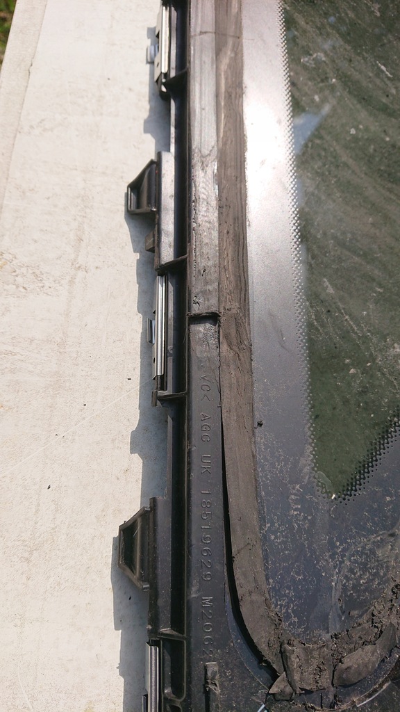 фото №7, Mercedes glc 253 скло кузовна права трикутник