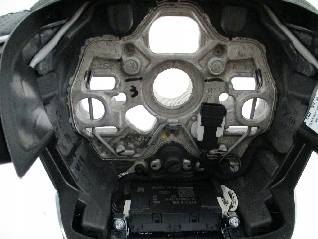 фото №9, Повітропровід шкіра audi s3 s4 s5 sq3 sq5 sq7