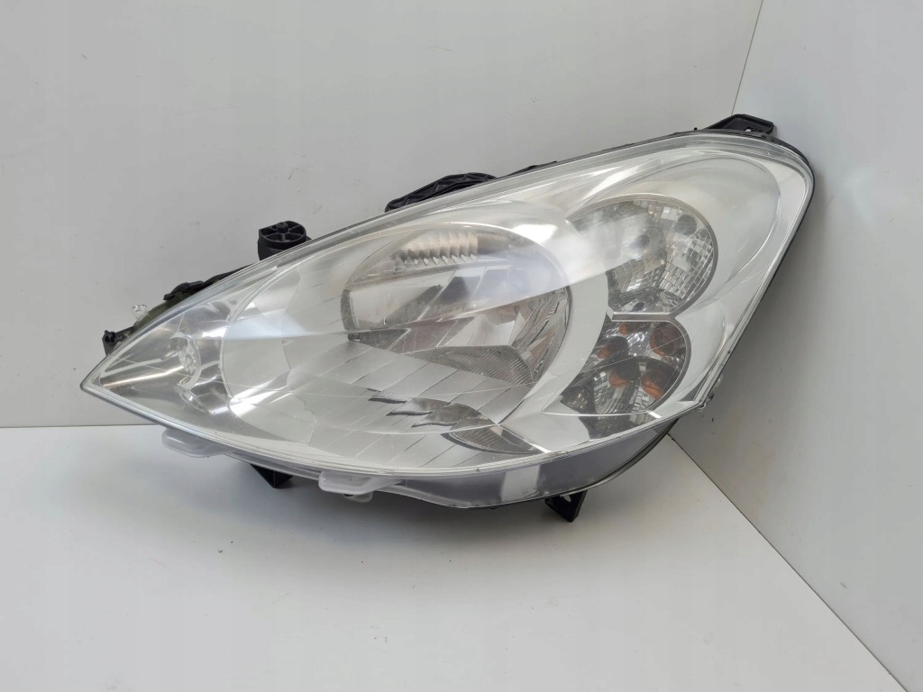 фото №1, Лампа левая перед peugeot partner iii