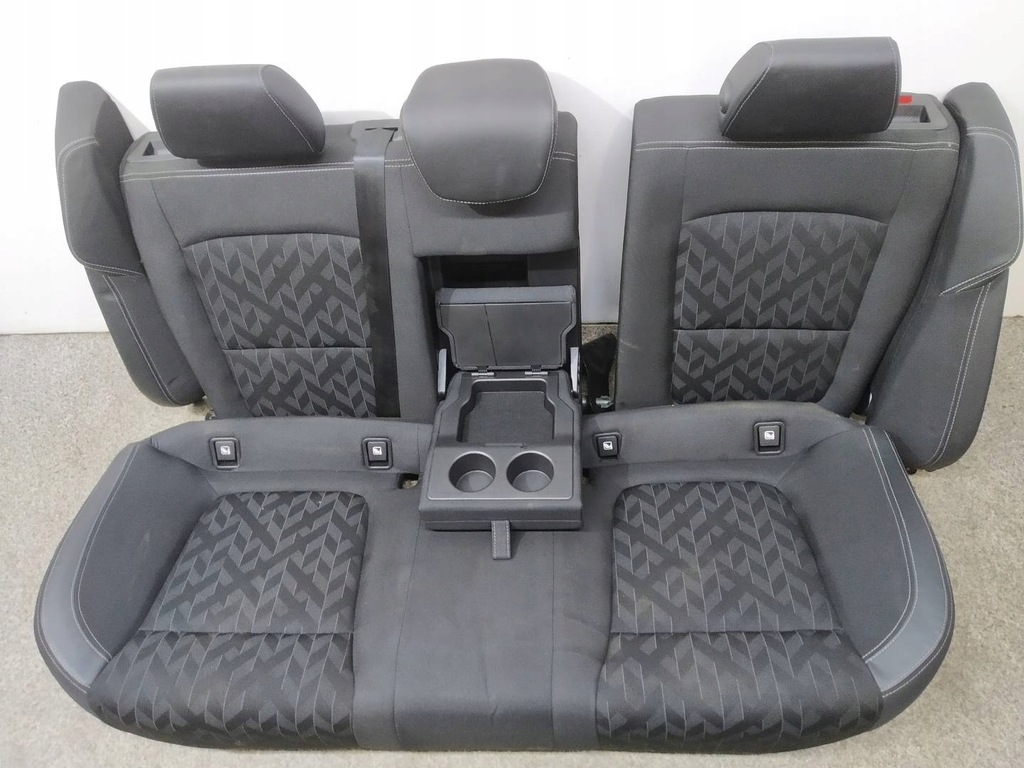 фото №8, Сиденья заднее сиденье обшивки полукожа sedan комплект обшивки renault talisman i