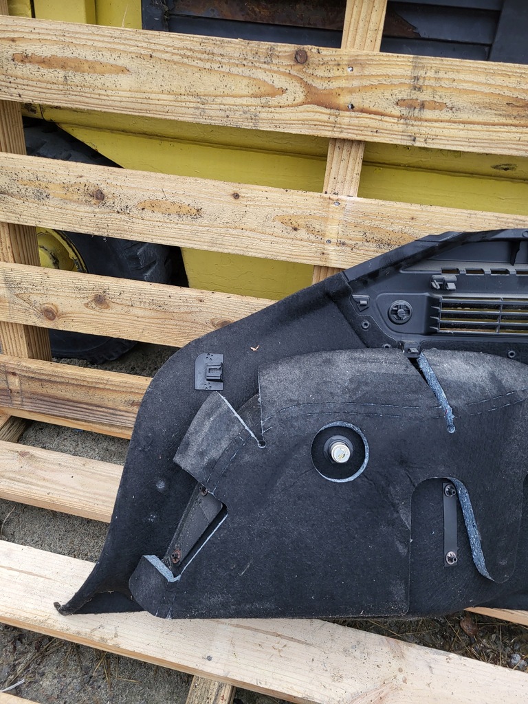 фото №7, Maserati levante s q4 обшивка обшивка багажника лівий комплект оригінал usa