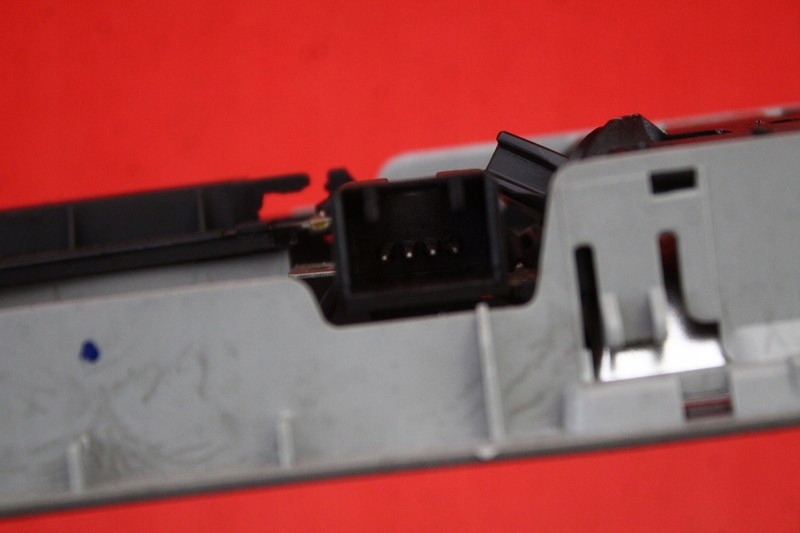 фото №7, Лампа освещение салона перед mazda 6 1 i gg mps lift 05-07