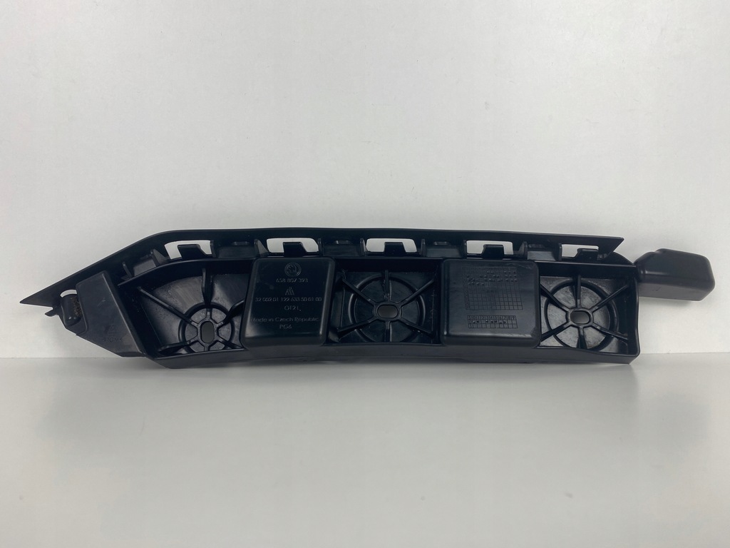 фото №1, Skoda kamiq напрямна бампера лівий задня 2019-