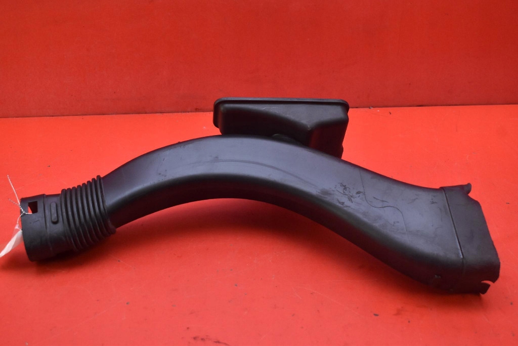 Пабтрубок  шланг труба впуска 7577472 bmw f01 f02 4.4 v8 407 km 08-12 в Украине