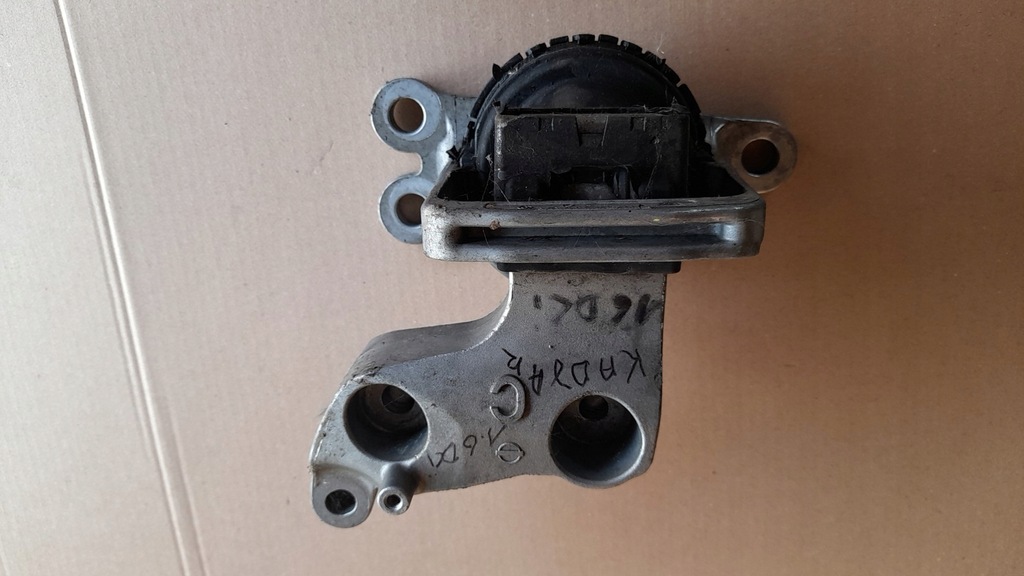 фото №1, Renault kadjar кронштейн подушка двигуна 1.6dci