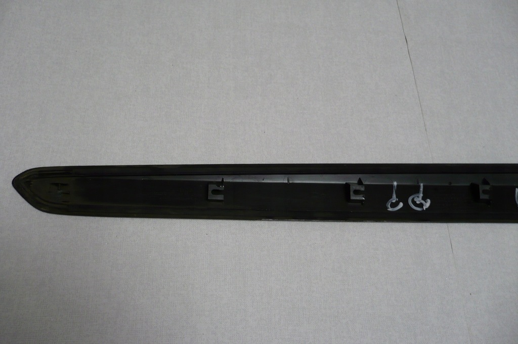 фото №12, Kia niro i 2016- молдинг дверь правая перед