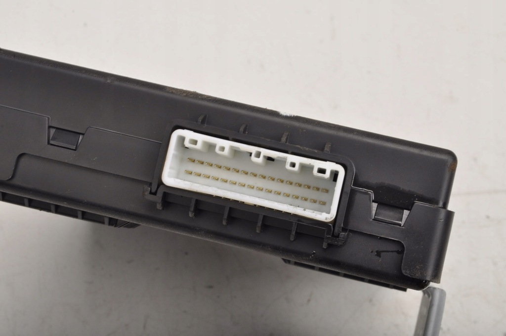 фото №6, Hyundai i20 ii модуль блок управления кронштейн 95400-c8910