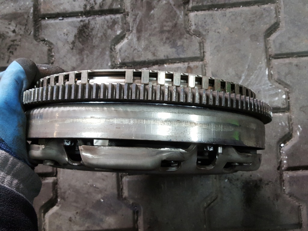 фото №5, Mercedes slk r171 171 1.8 b колесо двомасовий