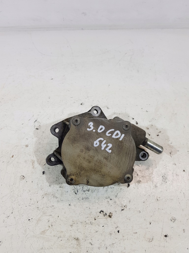 Купити Насос вакуум a6422300065 mercedes sprinter 3.0 cdi 642896