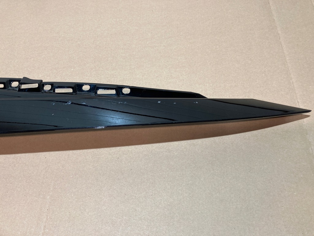 фото №14, Молдинг крыша левая aston martin db11