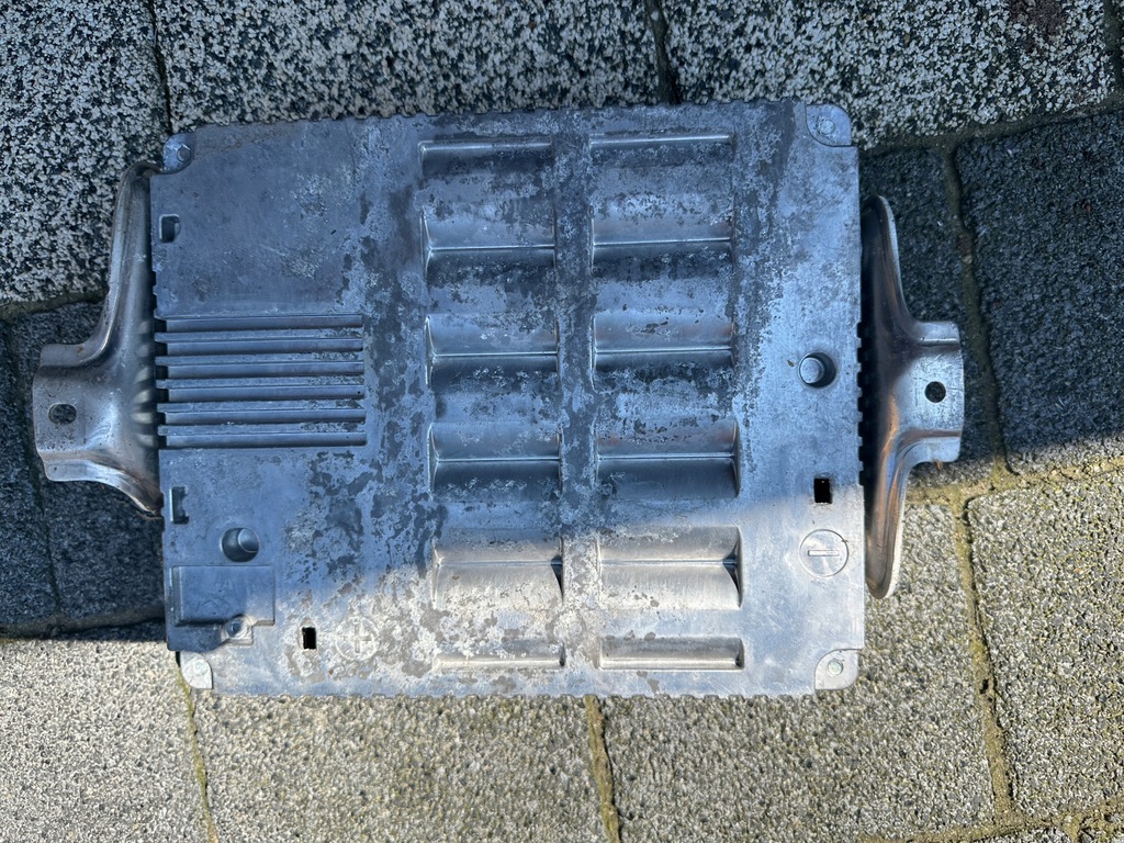 фото №1, Lexus ls ls500 аккумулятор аккумулятор