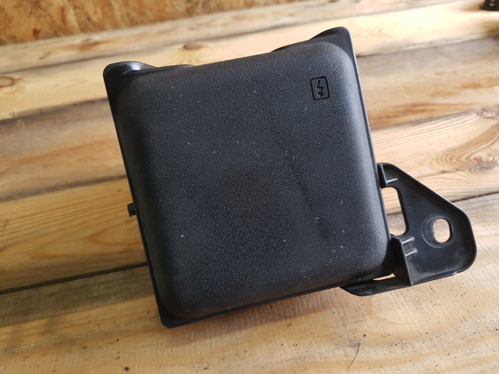 фото №1, Renault laguna iii корпус коробка предохранителей