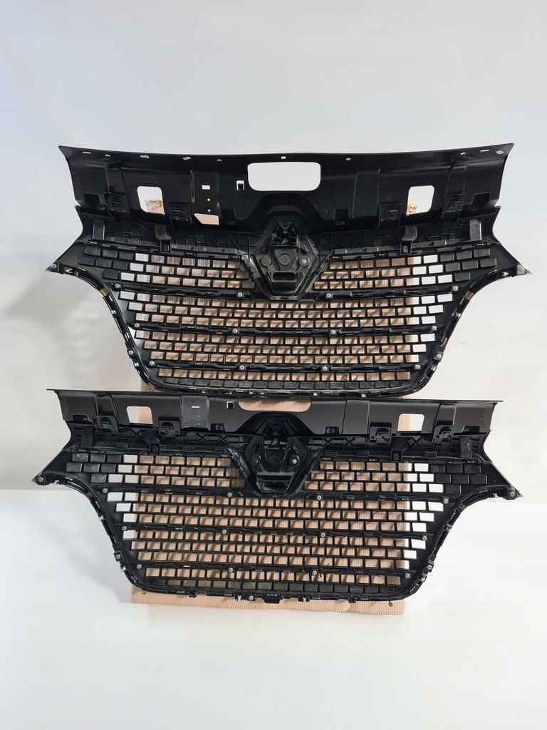 фото №4, Решітка радіатора решітка радіатора renault master iv