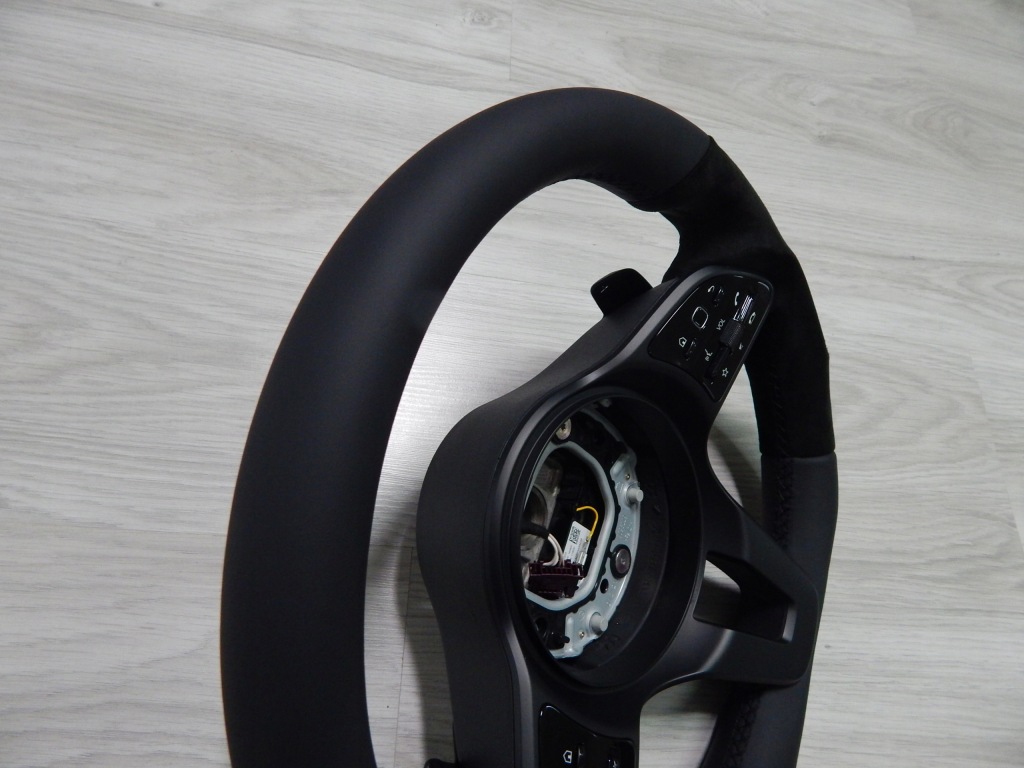 фото №7, Mercedes a-klasa w177 w247 w205 lift - воздуховод sport лепестки переключения alcantara