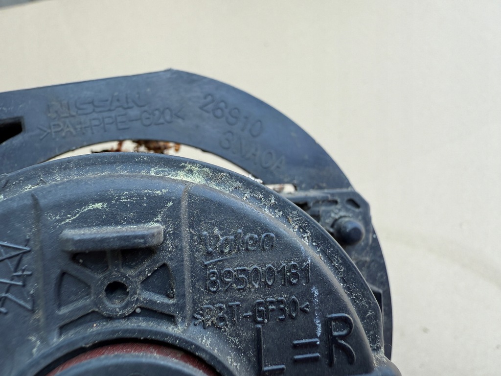 фото №5, Nissan leaf i корзина противотуманная фара бампера правый 269103na0a 89500181