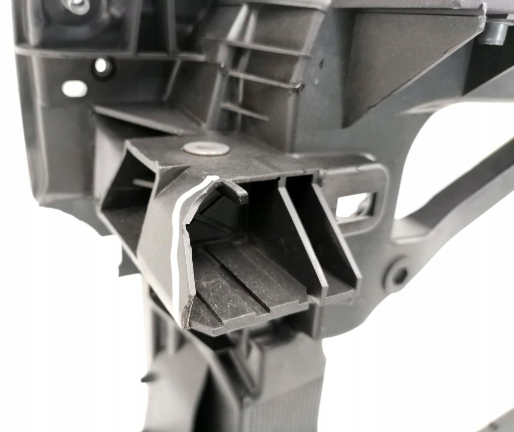 Усилитель передний audi a3 8v 8v0805588a 12-20 в Украине