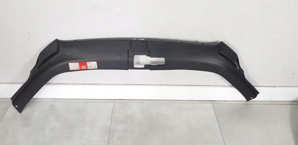 Купити Audi q7 4l0 накладка поперечина перед накладка 4l0807081