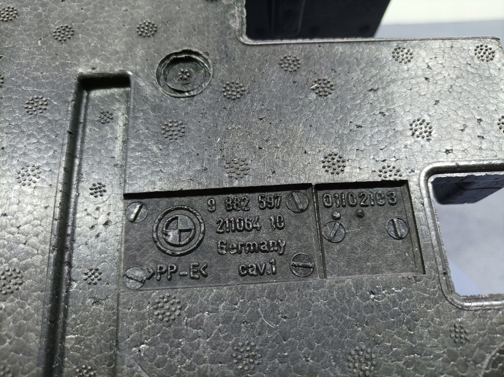 фото №5, Bmw 3 g80 основание кронштейн аккумулятор 9882597 699489