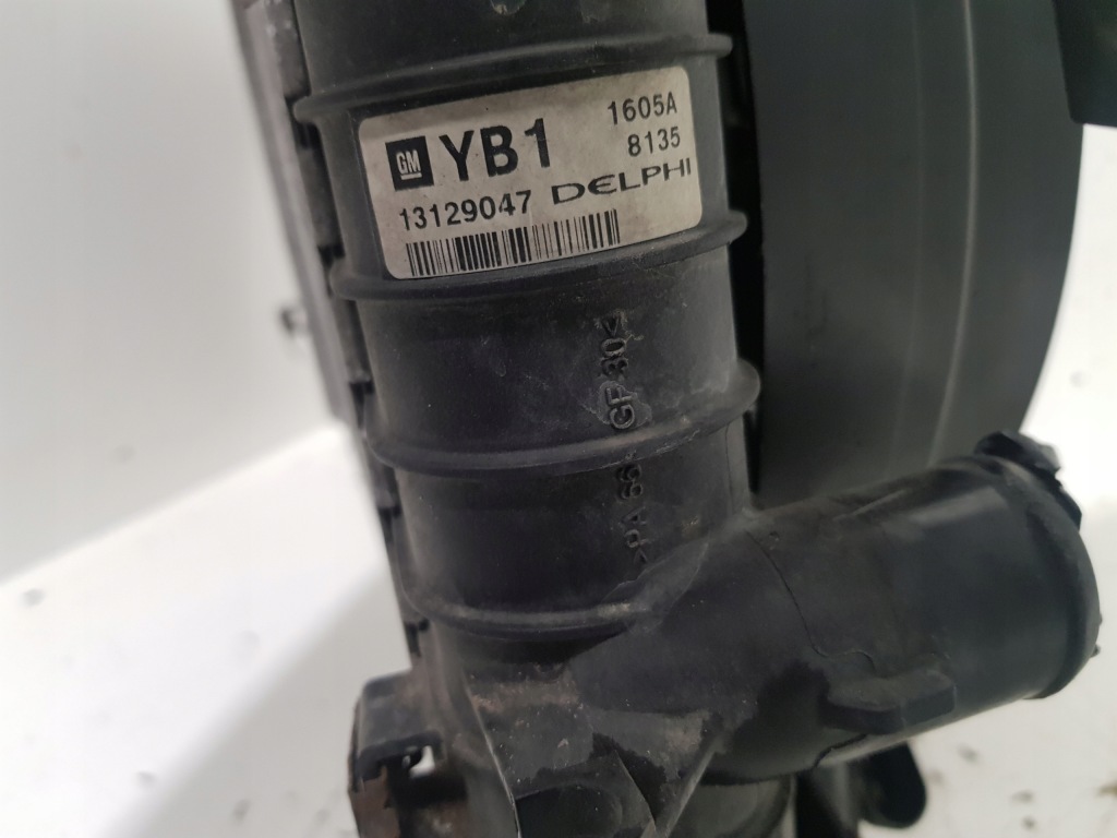 Радиатор воды astra h zafira b 2.0t eur 13129047 Киев