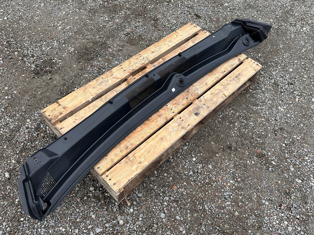 фото №9, Жабо молдинг усилитель chrysler pacifica 2016+