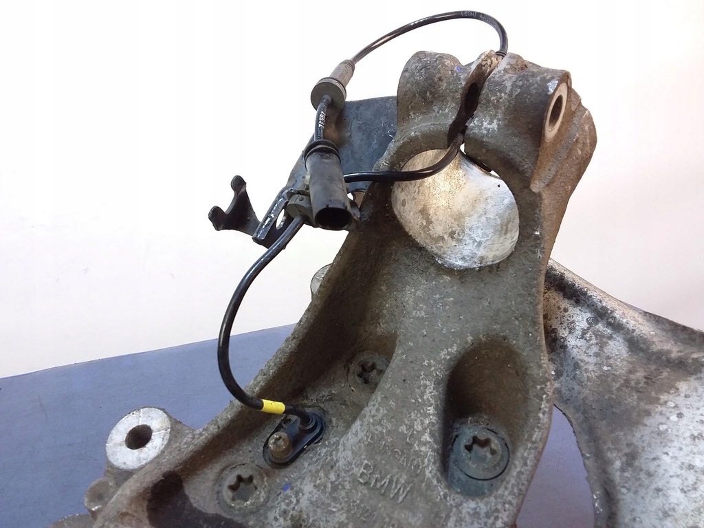 фото №4, Bmw 3 f34 gt 2.0 d поворотный кулак ступица левый перед