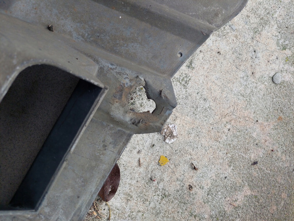 Suzuki grand vitara i 1 lift 00-05 бампер перед с противотуманные фары Доставка