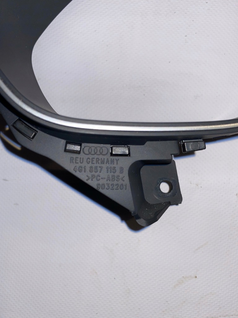 фото №5, Рамка защита спидометра audi a6 c7 4g1857115b