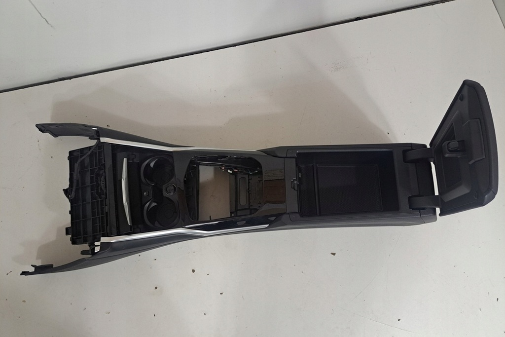 фото №14, Комплект сидінь bmw 4 gran coupe g26 6994379 2.0l бензиновий 135kw 2022