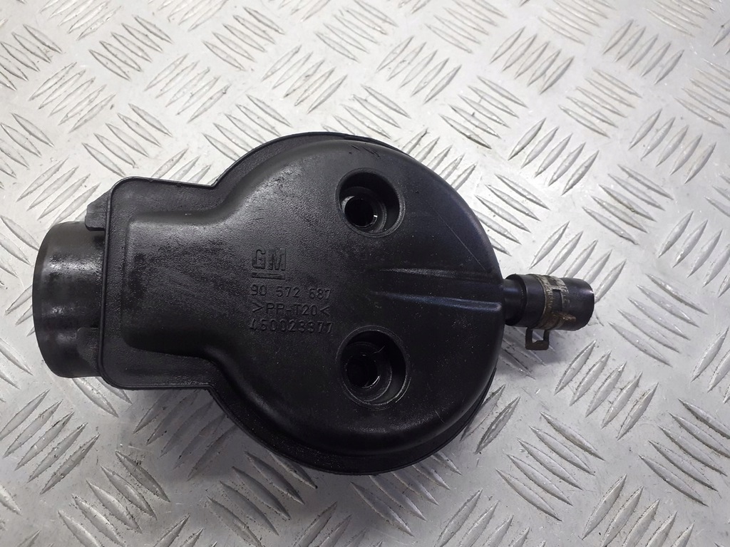 фото №1, Вентиляція картера opel corsa c 1.2 90572687