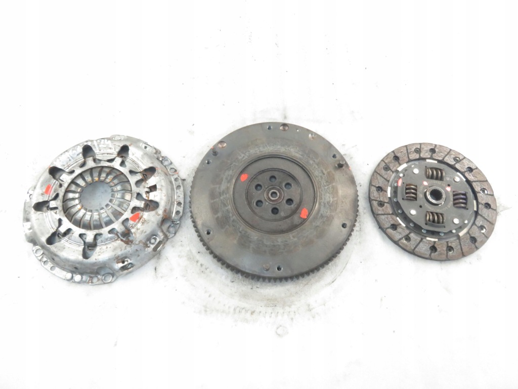 фото №1, Колесо маховик сцепление suzuki wagon r1.3 310011010