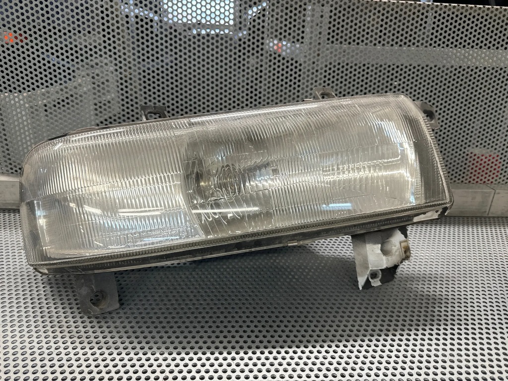 фото №1, Лампа правый перед europa renault master ii 97-03 7701044520f