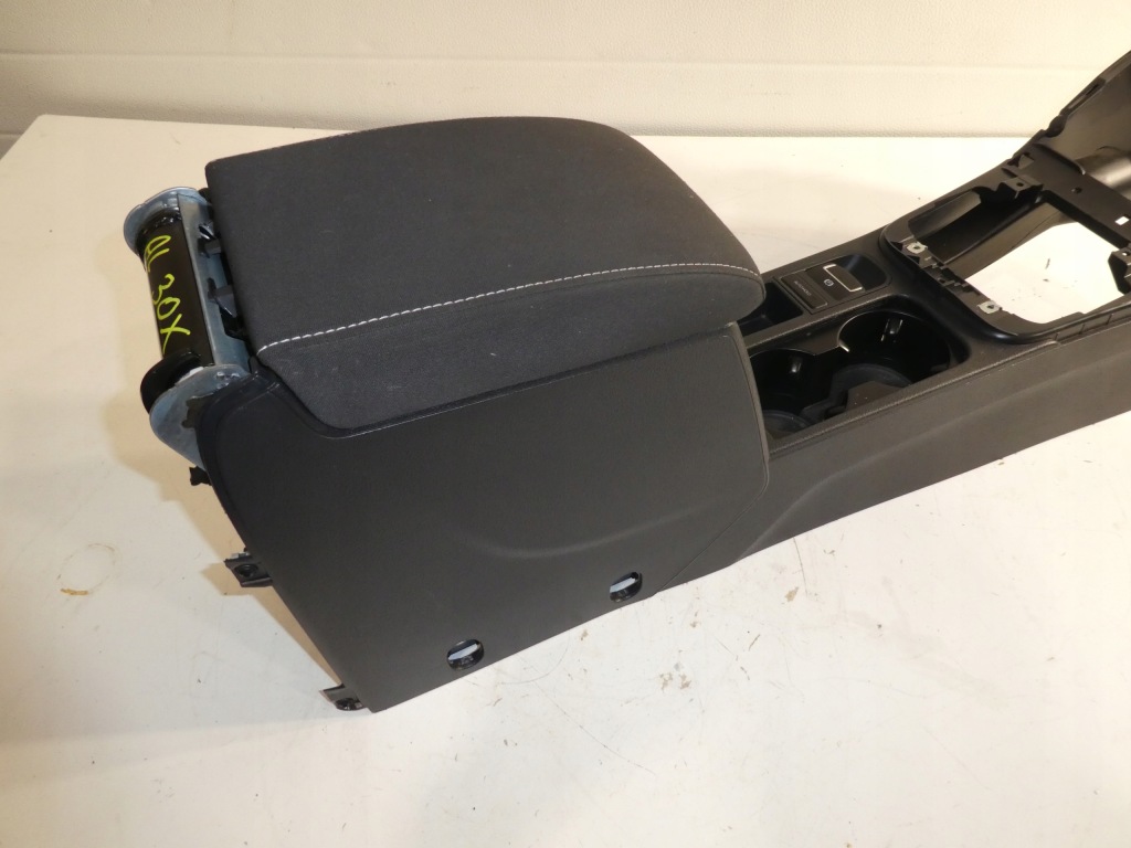 фото №5, Тунель підлокітник vw tiguan plus 5m0864207g