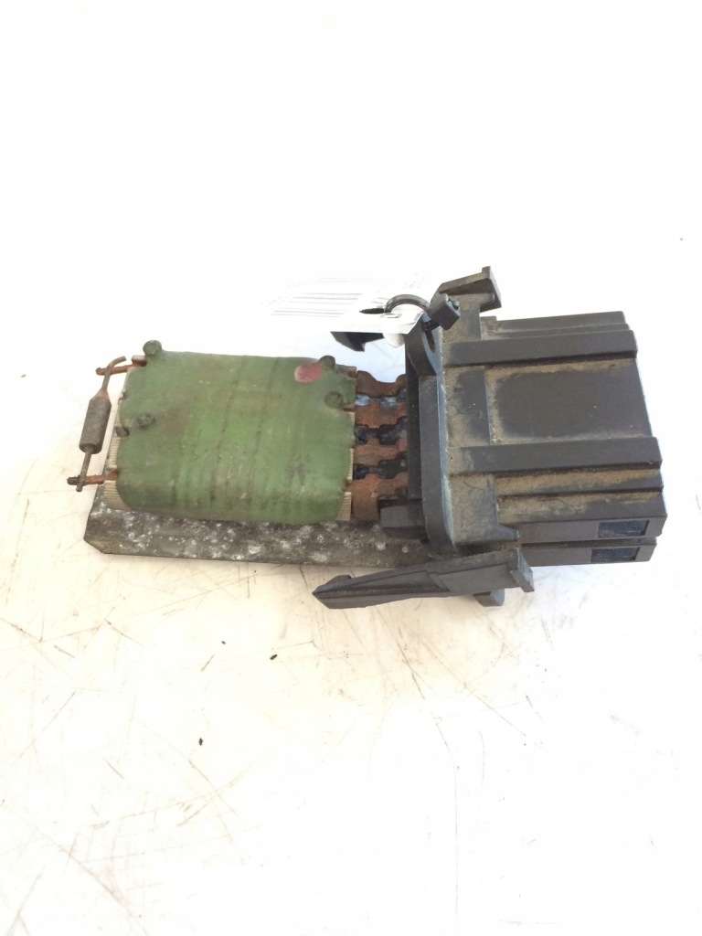 фото №1, Резистор вентилятор volkswagen golf iii