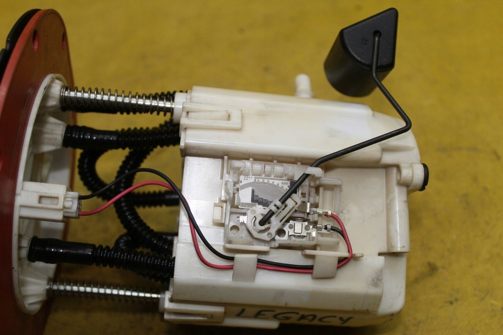 фото №7, Датчик рівня пального 2.0 d legacy iv 101962-4090