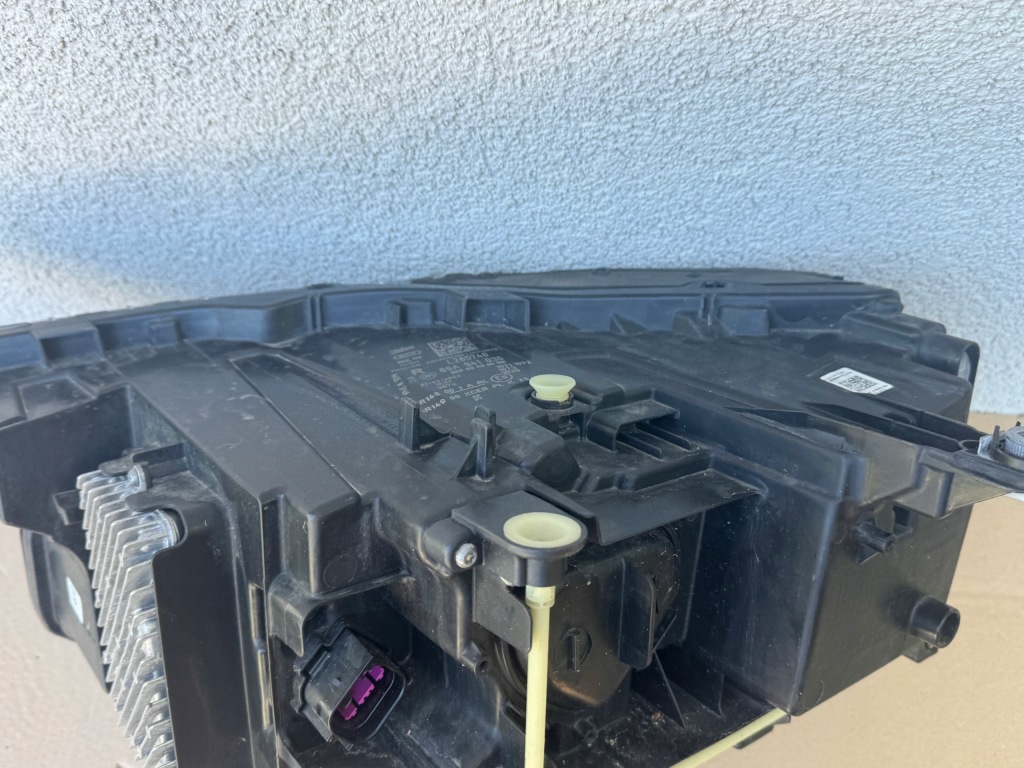 фото №11, Audi q4 e-tron full led 21r. - лампа права правий перед передня 89a941036