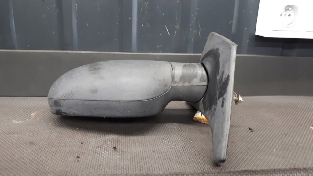 фото №10, Зеркало левая renault scenic i 10pin