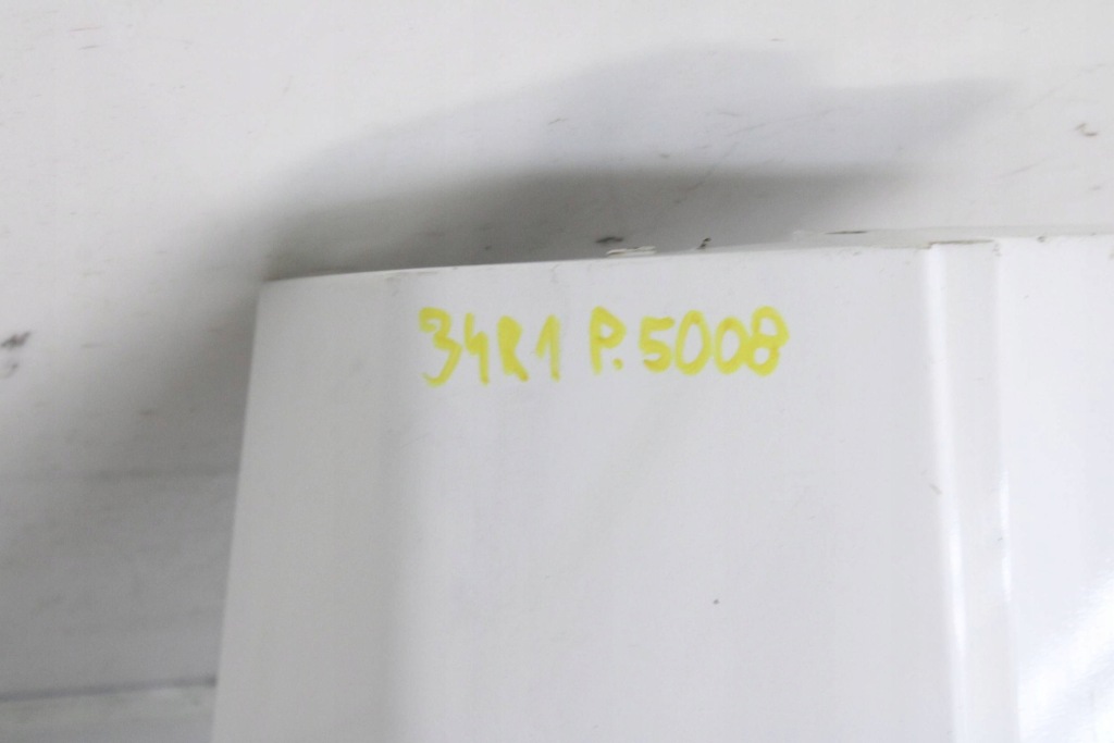 фото №13, Peugeot 5008 i 2009r- бампер задняя задний pdc ewp ewpa - код лакокрасочного покрытия