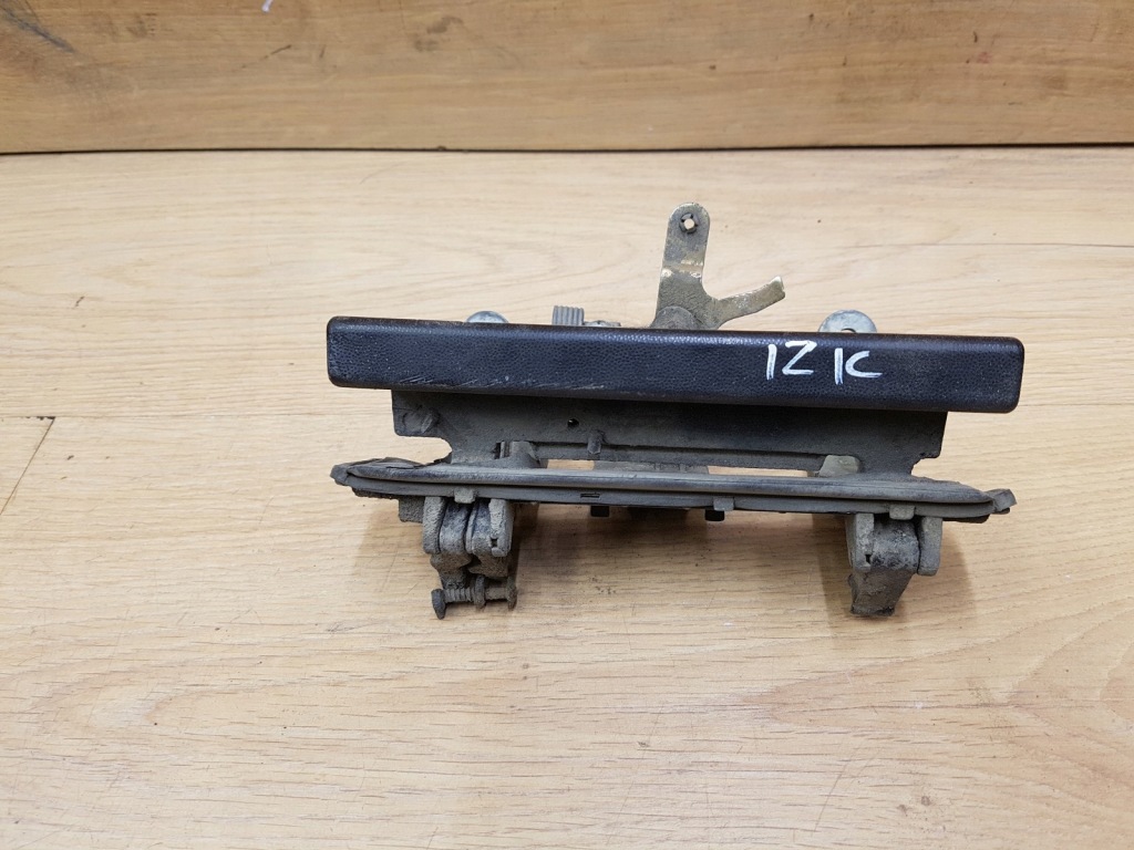 фото №1, Ручка багажника задняя audi a6 c4