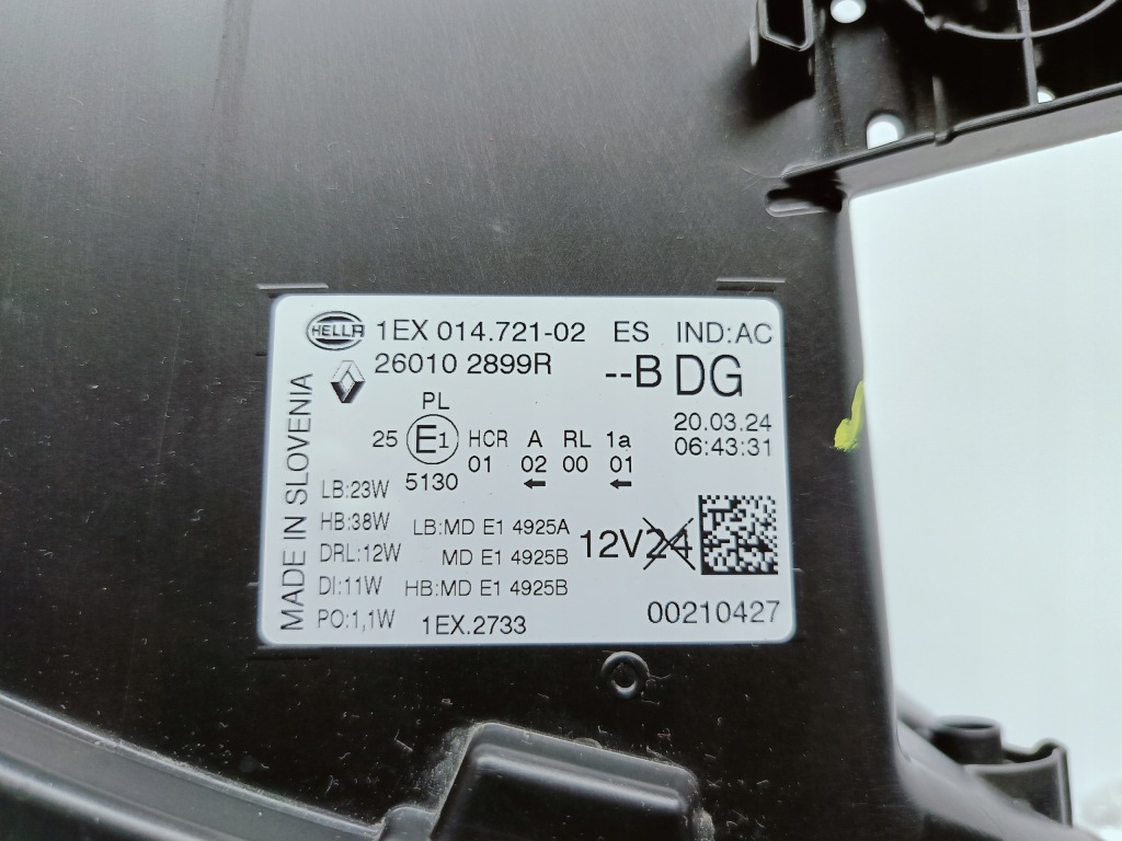 Renault trafic 3 рестайлинг  4 21- фара правый  перед led pure vision 260102899r Киев