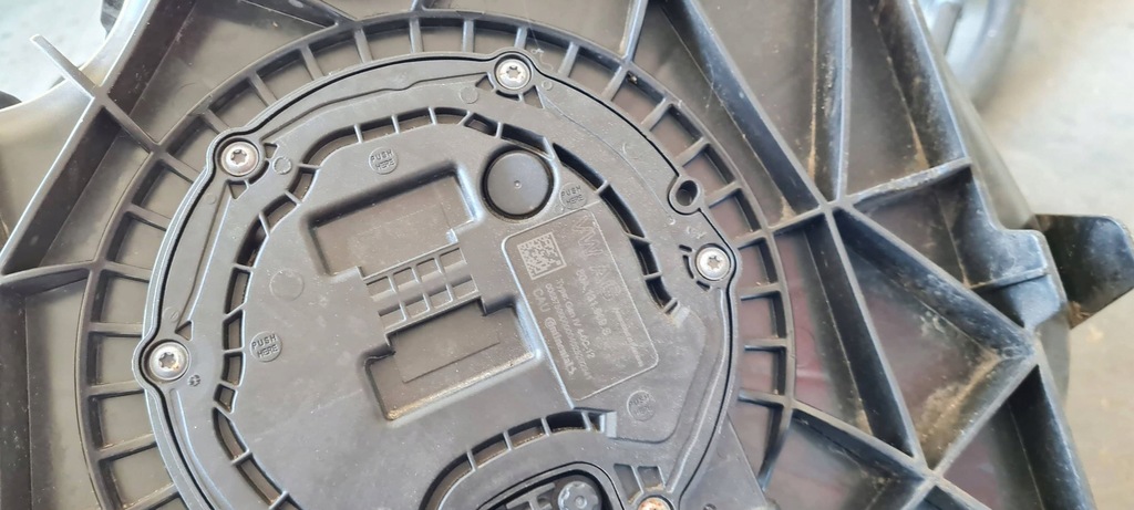 фото №10, A6 c8 4k бак пального adblue 2.0 tdi 4k0131878k a7 4k