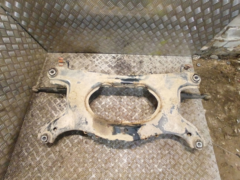 фото №3, Land rover freelander 2 - lr2 2009 балка задні