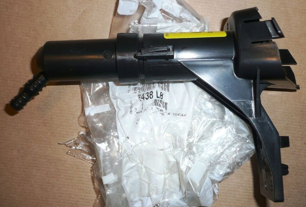 фото №1, Омивач фари peugeot 407